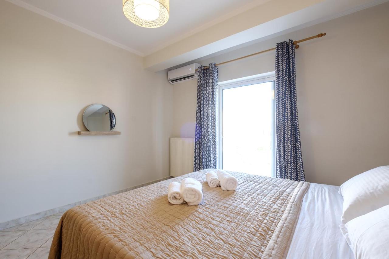 Amazing View Family Penthouse Apartment นาฟปลิโอ ภายนอก รูปภาพ